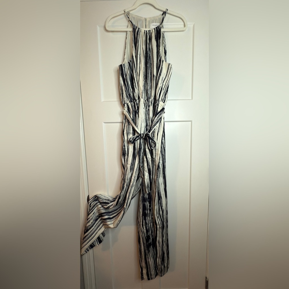 Banana Republic size L Satin Twill Halter Jumpsuit. Dark Navy/Ivory NWT